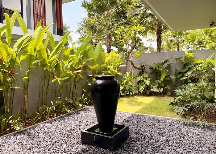 Daun Emas Jimbaran (Bali)